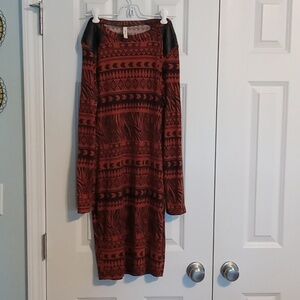 Tyche Geometric Pattern Long Sleeve Dress - Black and Rustic Orangr